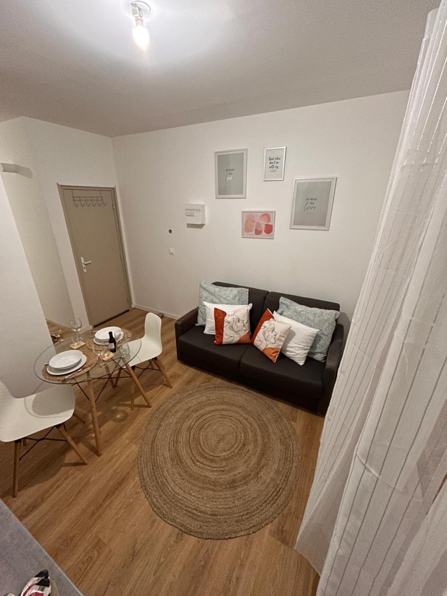 Serenity Stay Saint-Quentin (Aisne) Exterior foto